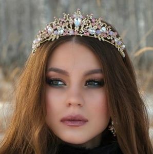 Gorgeous women's Bridal crown, new, pink and gold